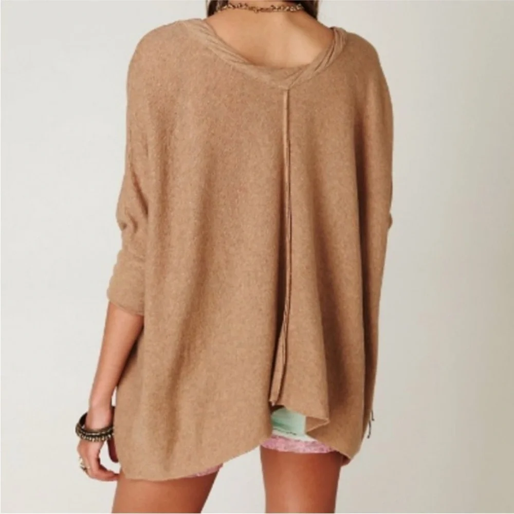 FREE PEOPLE Camel Knit Oversized Sweater